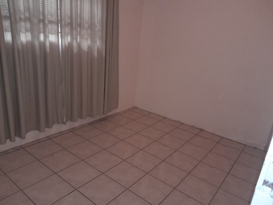 5 Bedroom Property for Sale in Cashan North West